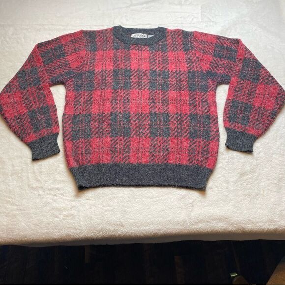 Castle Rock Crew Neck Long Sleeve Red Gray Plaid Sweater Size Medium - Picture 1 of 9
